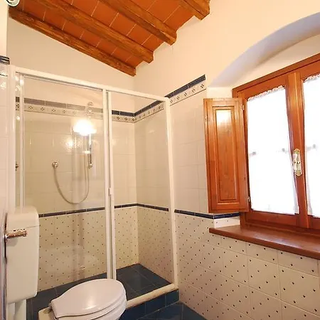 Apartman Bardia 1 *